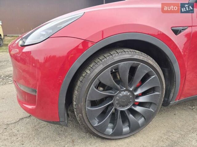 Тесла Model Y 2022 в Костополе на Automoto.ua Красный Тесла Model Y, объемом двигателя 0 л и пробегом 129 тыс. км за 17500 $, фото 8 на Automoto.ua