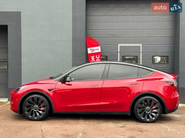 Червоний Тесла Model Y, об'ємом двигуна 0 л та пробігом 25 тис. км за 30999 $, фото 5 на Automoto.ua