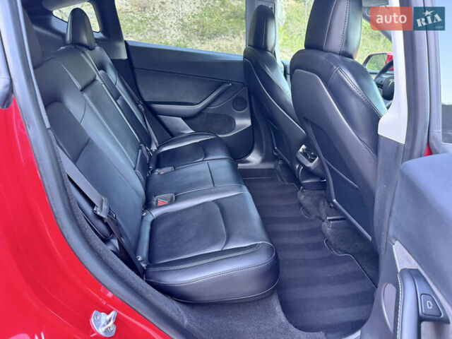 Красный Тесла Model Y, объемом двигателя 0 л и пробегом 40 тыс. км за 29999 $, фото 49 на Automoto.ua