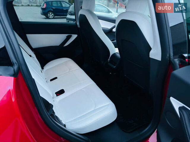 Красный Тесла Model Y, объемом двигателя 0 л и пробегом 78 тыс. км за 24000 $, фото 32 на Automoto.ua