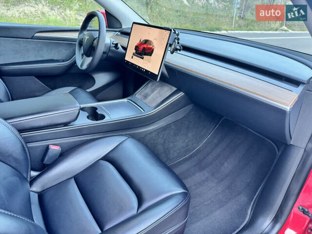 Красный Тесла Model Y, объемом двигателя 0 л и пробегом 40 тыс. км за 29999 $, фото 48 на Automoto.ua