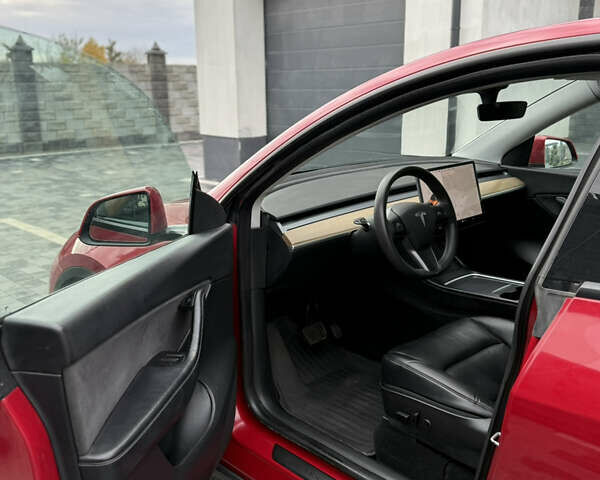 Червоний Тесла Model Y, об'ємом двигуна 0 л та пробігом 137 тис. км за 24500 $, фото 16 на Automoto.ua