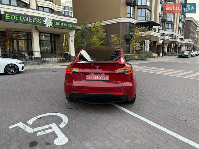 Красный Тесла Model Y, объемом двигателя 0 л и пробегом 41 тыс. км за 25400 $, фото 5 на Automoto.ua