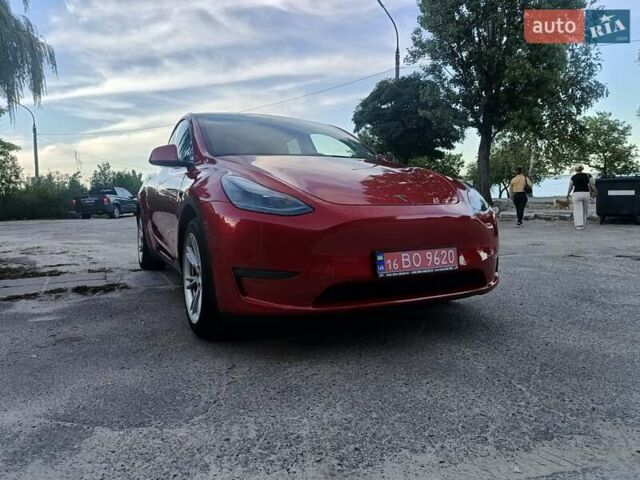 Красный Тесла Model Y, объемом двигателя 0 л и пробегом 133 тыс. км за 23950 $, фото 2 на Automoto.ua