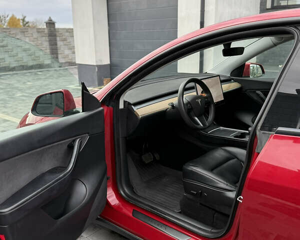 Червоний Тесла Model Y, об'ємом двигуна 0 л та пробігом 137 тис. км за 24500 $, фото 12 на Automoto.ua