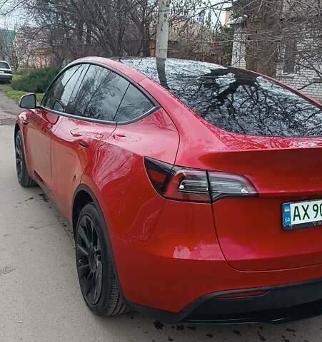 Красный Тесла Model Y, объемом двигателя 0 л и пробегом 51 тыс. км за 27500 $, фото 2 на Automoto.ua