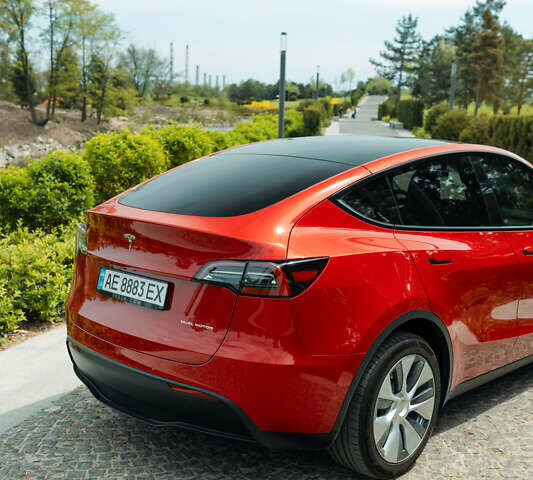 Красный Тесла Model Y, объемом двигателя 0 л и пробегом 29 тыс. км за 31900 $, фото 9 на Automoto.ua