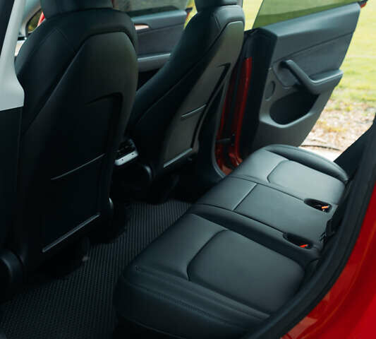 Красный Тесла Model Y, объемом двигателя 0 л и пробегом 29 тыс. км за 31900 $, фото 13 на Automoto.ua