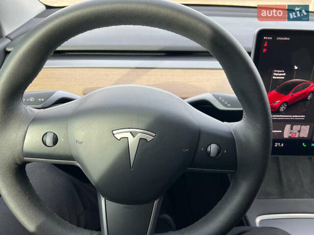 Червоний Тесла Model Y, об'ємом двигуна 0 л та пробігом 104 тис. км за 25100 $, фото 27 на Automoto.ua