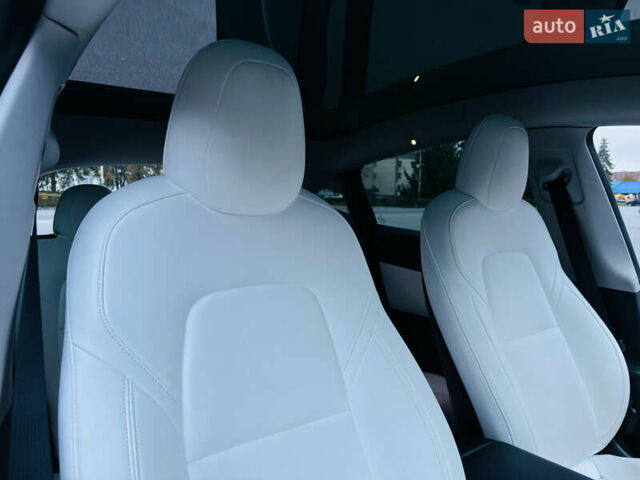 Красный Тесла Model Y, объемом двигателя 0 л и пробегом 78 тыс. км за 24000 $, фото 38 на Automoto.ua
