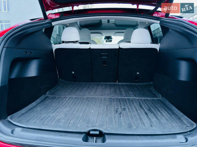 Красный Тесла Model Y, объемом двигателя 0 л и пробегом 78 тыс. км за 24000 $, фото 28 на Automoto.ua