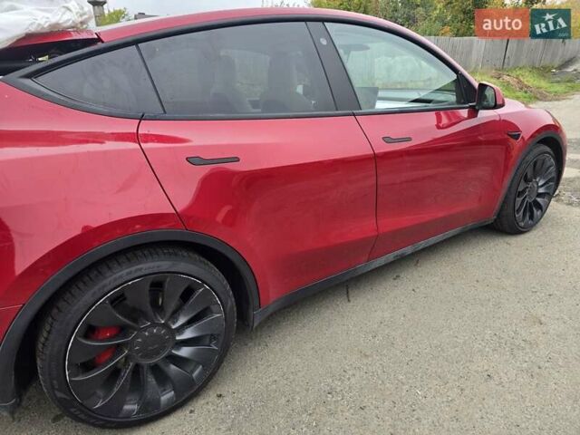 Тесла Model Y 2022 в Костополе на Automoto.ua Красный Тесла Model Y, объемом двигателя 0 л и пробегом 129 тыс. км за 17500 $, фото 30 на Automoto.ua