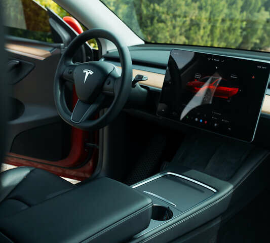 Красный Тесла Model Y, объемом двигателя 0 л и пробегом 29 тыс. км за 31900 $, фото 16 на Automoto.ua