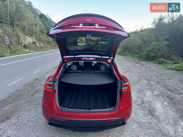 Тесла Model Y 2022 в Львове на Automoto.ua Красный Тесла Model Y, объемом двигателя 0 л и пробегом 45 тыс. км за 30999 $, фото 29 на Automoto.ua
