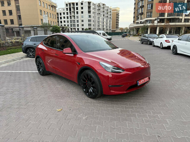 Красный Тесла Model Y, объемом двигателя 0 л и пробегом 41 тыс. км за 25400 $, фото 2 на Automoto.ua