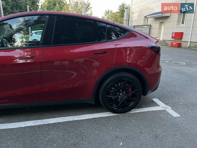 Тесла Model Y 2022 у Броварах на Automoto.ua Червоний Тесла Model Y, об'ємом двигуна 0 л та пробігом 65 тис. км за 32000 $, фото 3 на Automoto.ua