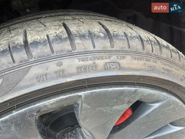 Тесла Model Y 2022 в Костополе на Automoto.ua Красный Тесла Model Y, объемом двигателя 0 л и пробегом 129 тыс. км за 17500 $, фото 12 на Automoto.ua