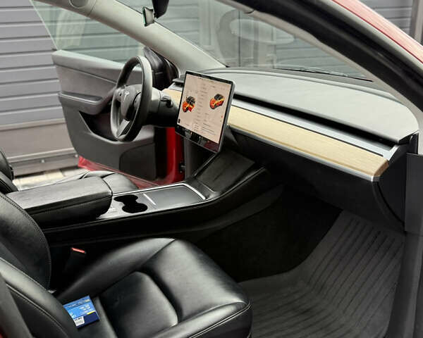 Красный Тесла Model Y, объемом двигателя 0 л и пробегом 137 тыс. км за 24200 $, фото 28 на Automoto.ua
