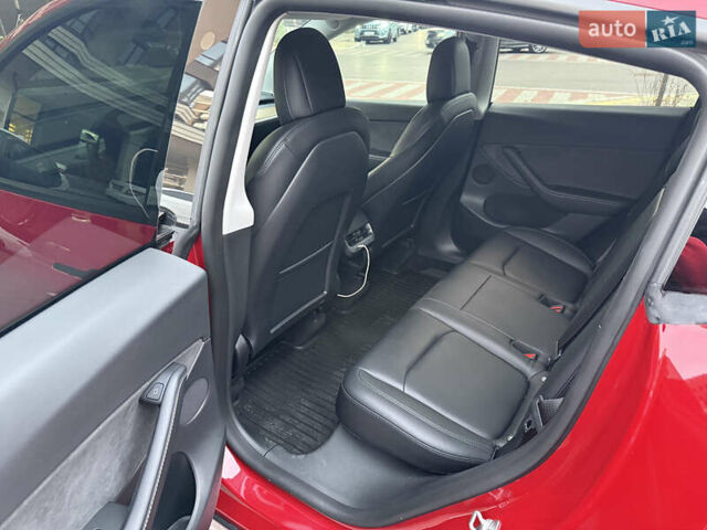 Красный Тесла Model Y, объемом двигателя 0 л и пробегом 41 тыс. км за 25400 $, фото 9 на Automoto.ua