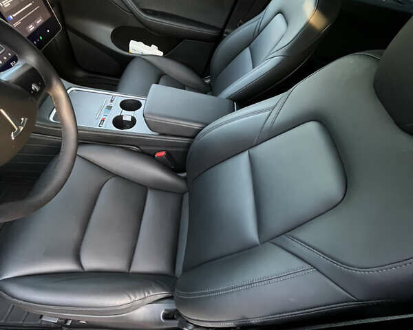 Тесла Model Y 2022 у Броварах на Automoto.ua Червоний Тесла Model Y, об'ємом двигуна 0 л та пробігом 65 тис. км за 32000 $, фото 15 на Automoto.ua