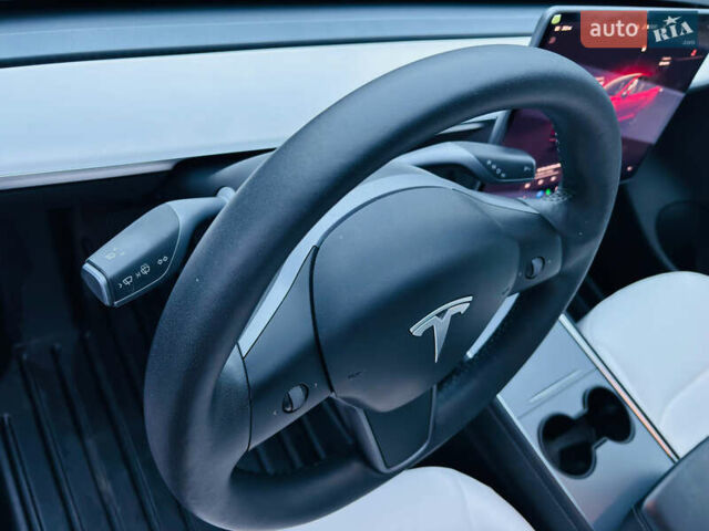 Красный Тесла Model Y, объемом двигателя 0 л и пробегом 78 тыс. км за 24000 $, фото 18 на Automoto.ua