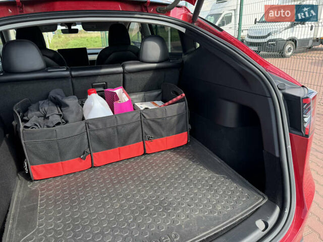 Красный Тесла Model Y, объемом двигателя 0 л и пробегом 71 тыс. км за 23500 $, фото 33 на Automoto.ua