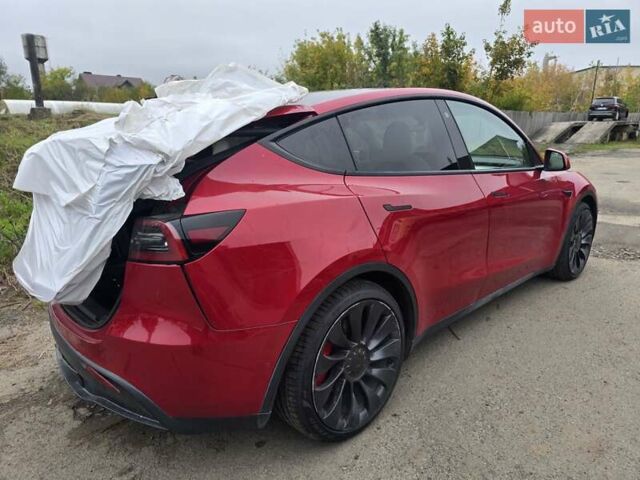 Тесла Model Y 2022 в Костополе на Automoto.ua Красный Тесла Model Y, объемом двигателя 0 л и пробегом 129 тыс. км за 17500 $, фото 25 на Automoto.ua