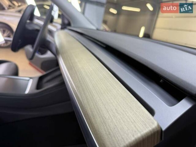 Красный Тесла Model Y, объемом двигателя 0 л и пробегом 37 тыс. км за 31999 $, фото 25 на Automoto.ua