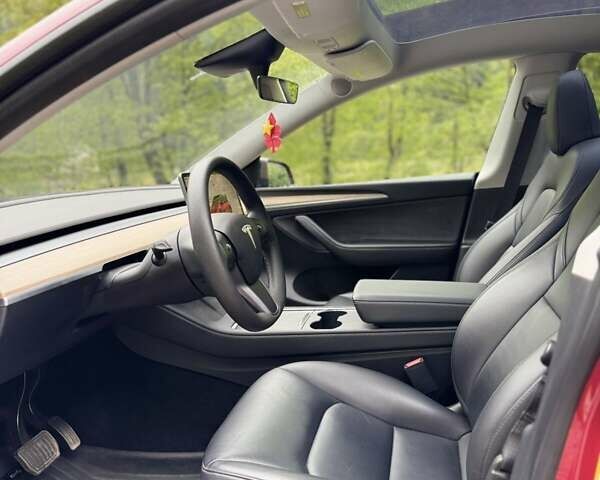 Красный Тесла Model Y, объемом двигателя 0 л и пробегом 53 тыс. км за 24800 $, фото 23 на Automoto.ua