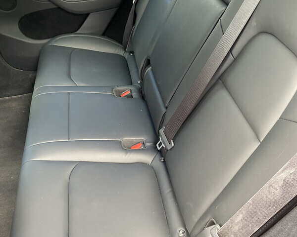 Красный Тесла Model Y, объемом двигателя 0 л и пробегом 26 тыс. км за 28888 $, фото 42 на Automoto.ua