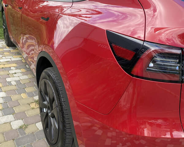 Тесла Model Y 2023 в Киеве на Automoto.ua Красный Тесла Model Y, объемом двигателя 0 л и пробегом 27 тыс. км за 28800 $, фото 42 на Automoto.ua