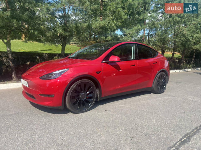 Красный Тесла Model Y, объемом двигателя 0 л и пробегом 2 тыс. км за 31000 $, фото 1 на Automoto.ua
