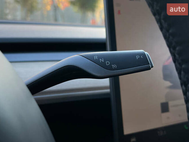 Красный Тесла Model Y, объемом двигателя 0 л и пробегом 26 тыс. км за 29800 $, фото 12 на Automoto.ua