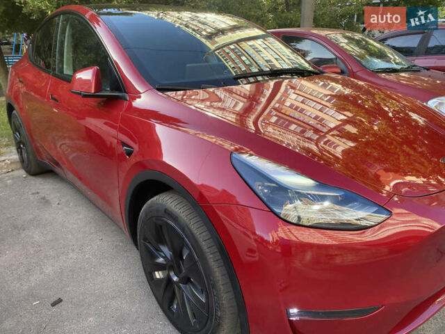Тесла Model Y 2023 в Киеве на Automoto.ua Красный Тесла Model Y, объемом двигателя 0 л и пробегом 27 тыс. км за 28800 $, фото 63 на Automoto.ua