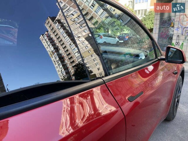 Красный Тесла Model Y, объемом двигателя 0 л и пробегом 26 тыс. км за 29999 $, фото 12 на Automoto.ua