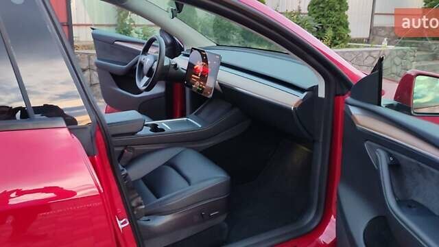 Червоний Тесла Model Y, об'ємом двигуна 0 л та пробігом 37 тис. км за 26000 $, фото 23 на Automoto.ua