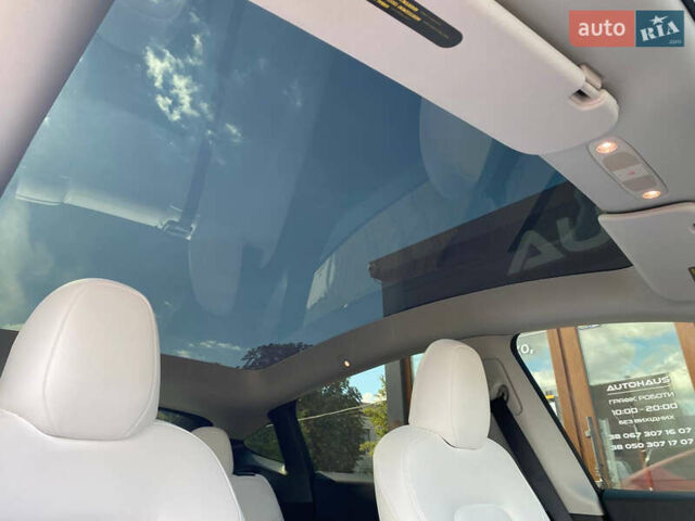 Красный Тесла Model Y, объемом двигателя 0 л и пробегом 24 тыс. км за 32999 $, фото 16 на Automoto.ua