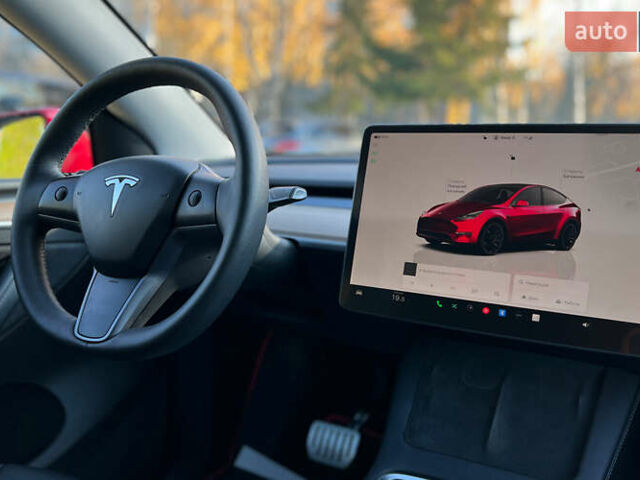 Красный Тесла Model Y, объемом двигателя 0 л и пробегом 26 тыс. км за 29800 $, фото 18 на Automoto.ua