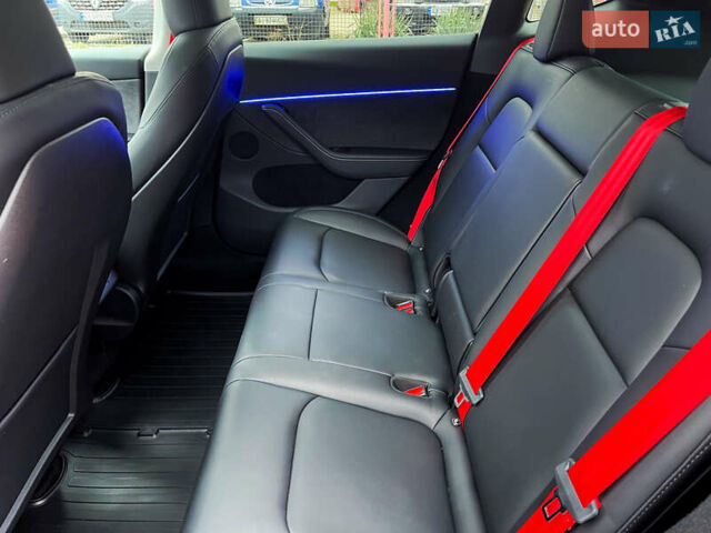 Красный Тесла Model Y, объемом двигателя 0 л и пробегом 23 тыс. км за 34700 $, фото 13 на Automoto.ua