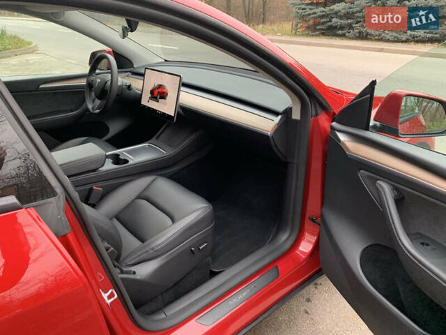 Червоний Тесла Model Y, об'ємом двигуна 0 л та пробігом 21 тис. км за 26900 $, фото 10 на Automoto.ua