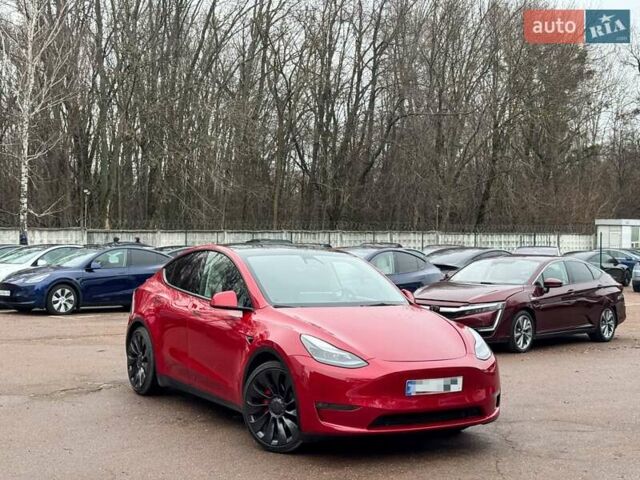 Красный Тесла Model Y, объемом двигателя 0 л и пробегом 15 тыс. км за 35000 $, фото 1 на Automoto.ua