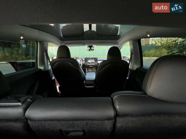 Красный Тесла Model Y, объемом двигателя 0 л и пробегом 65 тыс. км за 36500 $, фото 7 на Automoto.ua