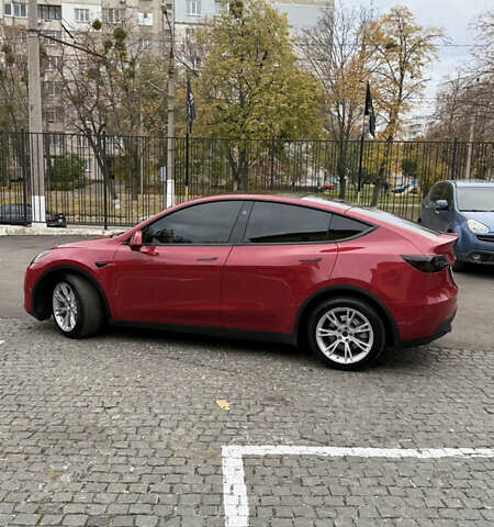 Червоний Тесла Model Y, об'ємом двигуна 0 л та пробігом 33 тис. км за 27700 $, фото 2 на Automoto.ua