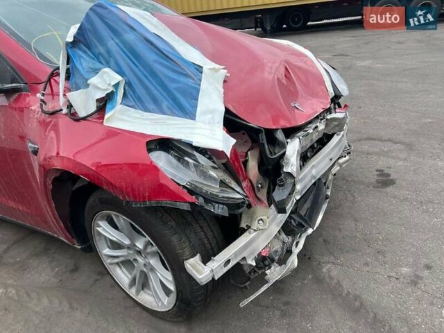 Красный Тесла Model Y, объемом двигателя 0 л и пробегом 26 тыс. км за 17500 $, фото 11 на Automoto.ua