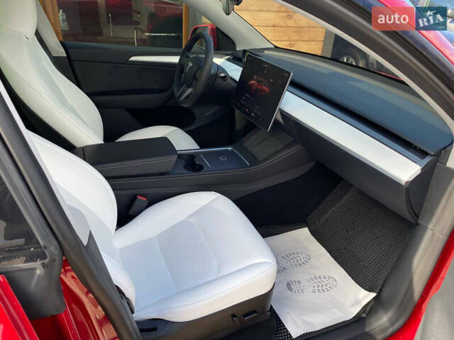 Красный Тесла Model Y, объемом двигателя 0 л и пробегом 24 тыс. км за 34999 $, фото 9 на Automoto.ua