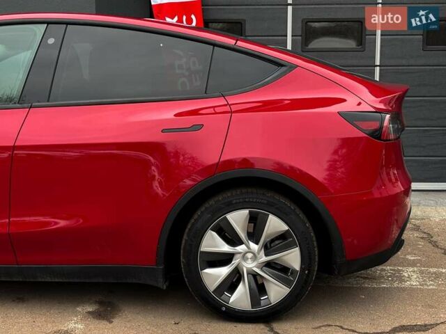 Красный Тесла Model Y, объемом двигателя 0 л и пробегом 43 тыс. км за 31999 $, фото 5 на Automoto.ua
