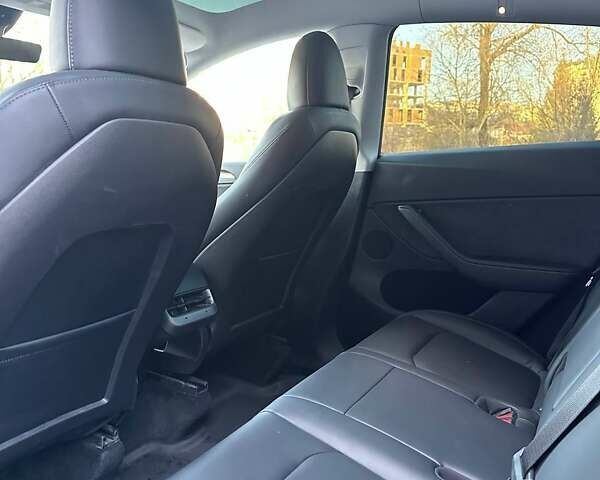 Червоний Тесла Model Y, об'ємом двигуна 0 л та пробігом 30 тис. км за 28000 $, фото 11 на Automoto.ua