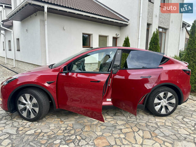 Красный Тесла Model Y, объемом двигателя 0 л и пробегом 33 тыс. км за 30700 $, фото 15 на Automoto.ua
