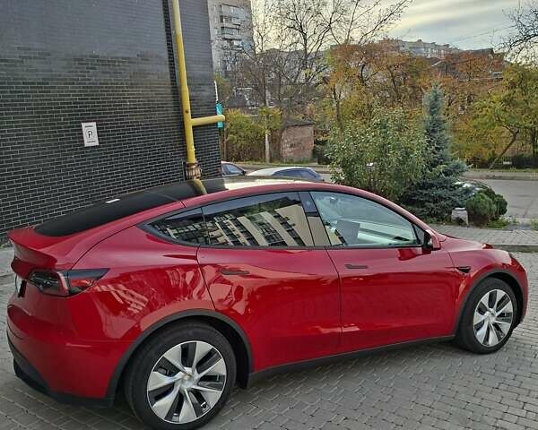 Тесла Model Y 2023 в Виннице на Automoto.ua Красный Тесла Model Y, объемом двигателя 0 л и пробегом 27 тыс. км за 31500 $, фото 16 на Automoto.ua