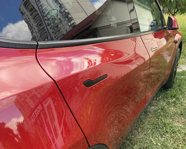 Тесла Model Y 2023 в Киеве на Automoto.ua Красный Тесла Model Y, объемом двигателя 0 л и пробегом 27 тыс. км за 28800 $, фото 39 на Automoto.ua
